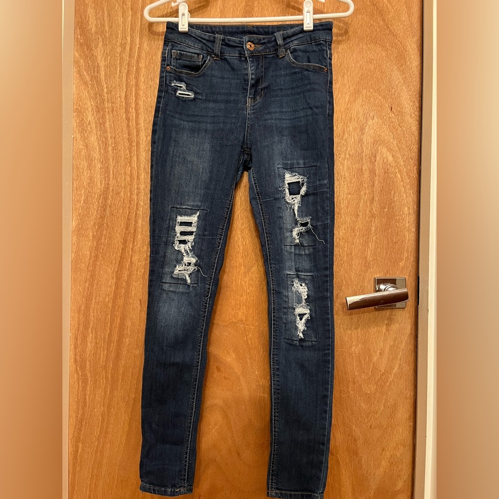 Vanilla Star distressed jeans